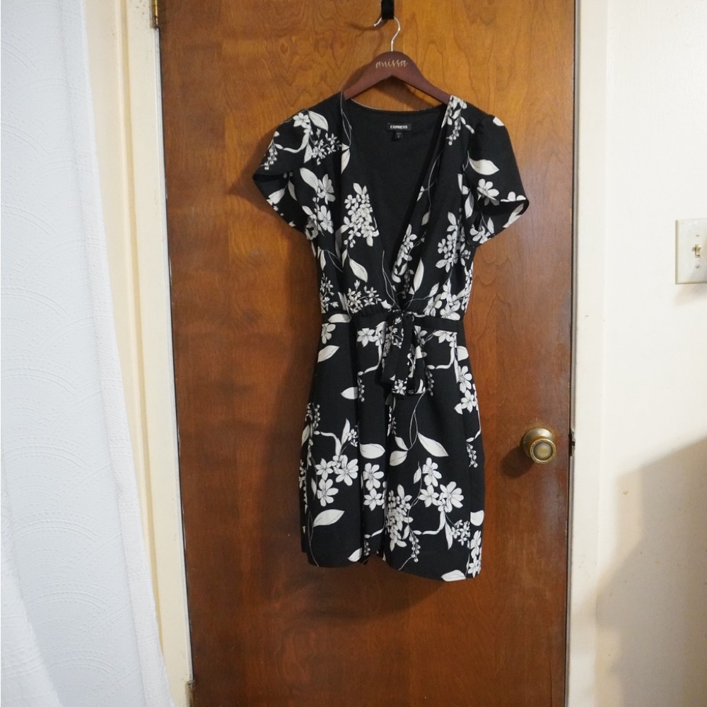 Express Black & White Floral Wrap Mini Dress